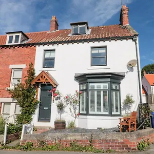 Harriet's Holiday home